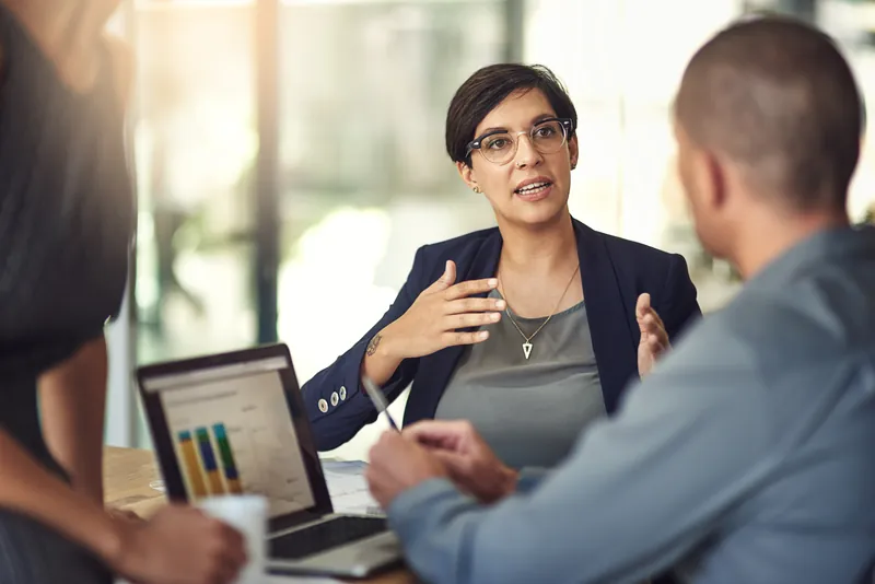 Office Manager en échange avec un dirigeant